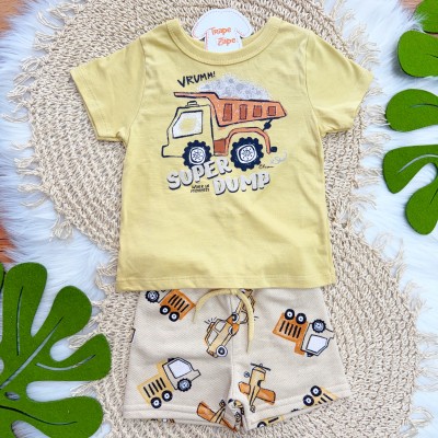 Conj. Camiseta Super Dump e Bermuda Tratores - Mostarda